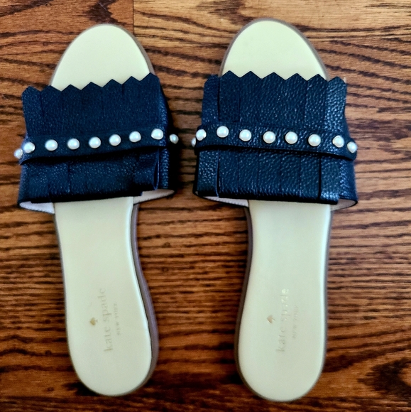 kate spade Shoes - 🛒B2G1 FREE SALE‼️Like NEW‼️Kate Spade ♠️ slides